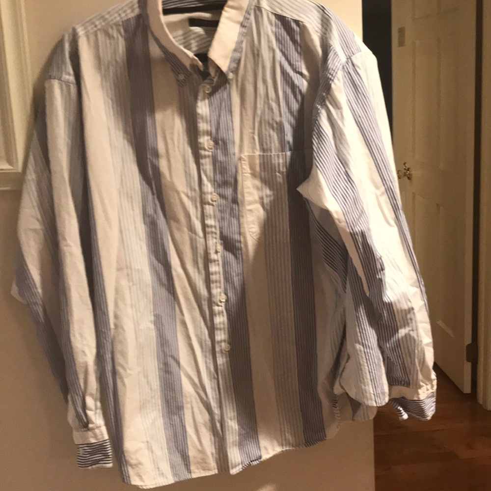 Burberry Men’s striped Button down